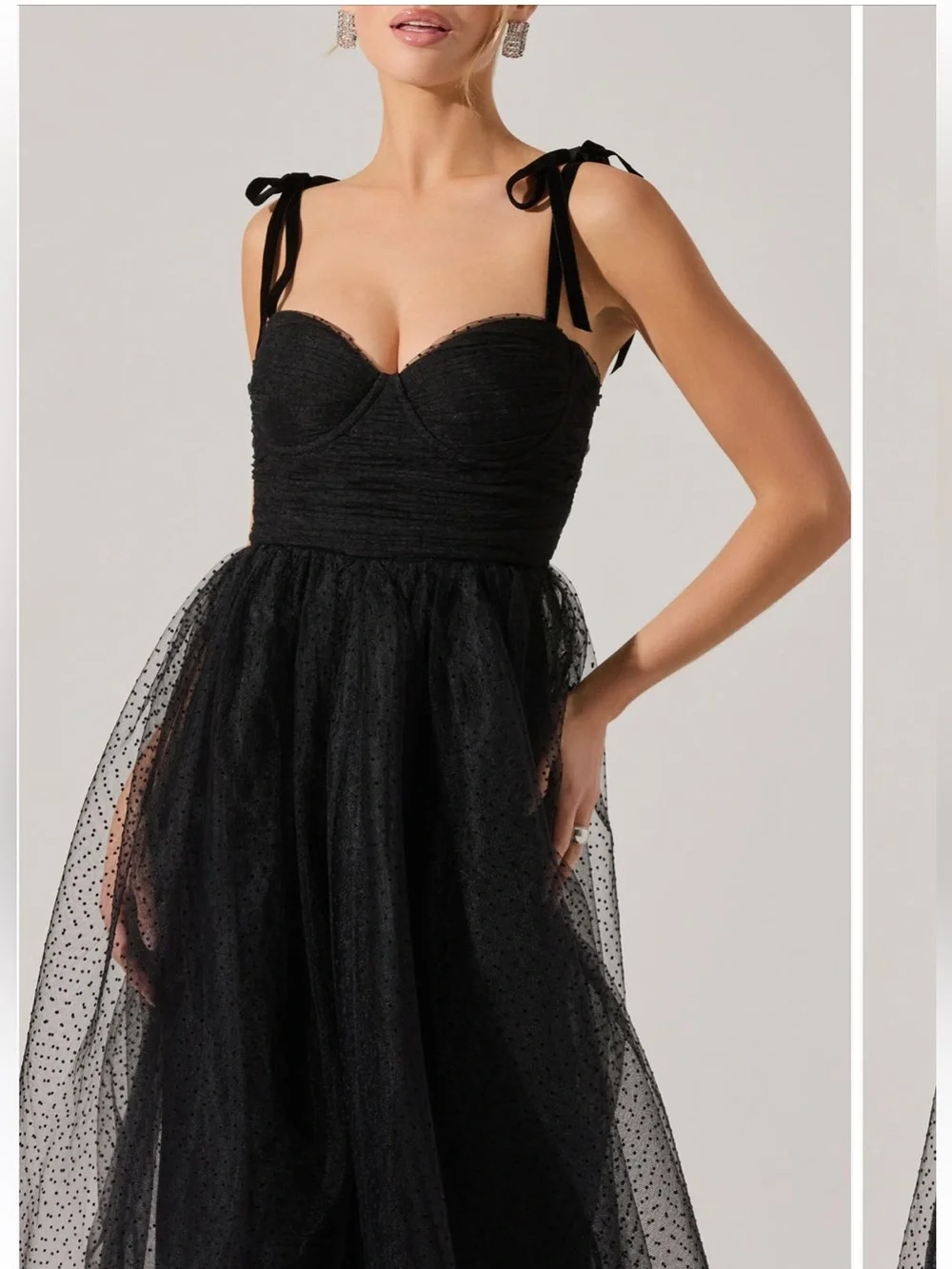 NWOT ASTR the Label Karyme Tie Strap Polka Dot Black Midi Dress Size M - Picture 6 of 17